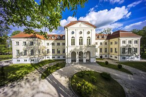 Hotel Pałac Alexandrinum
