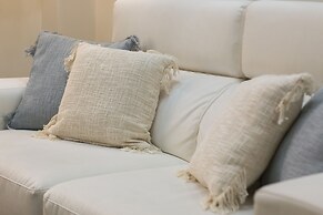 Granada Deluxe Apartments