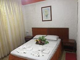 Paradise Hotel