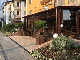 Palm Resort Hotel