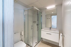 Residencia Universitaria Resa Claudio Coello - Campus Accomodation