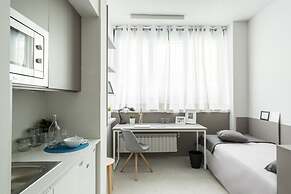 Residencia Universitaria Resa Claudio Coello - Campus Accomodation