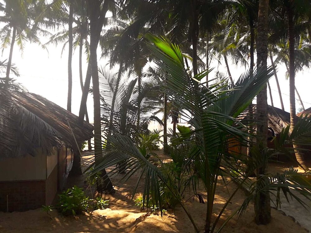 Blue Lagoon Resort Goa