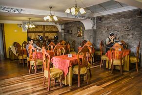 Hotel Warari