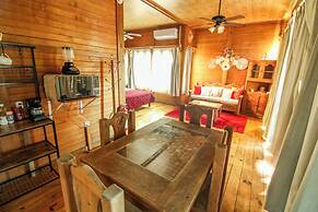 Alicat Villas