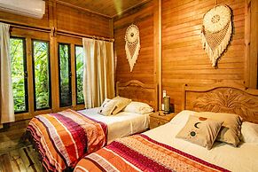 Alicat Villas