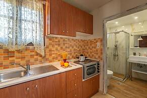 Anneta Studios