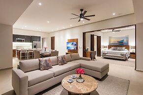 Oceana Two Bedroom PH - Adults Only