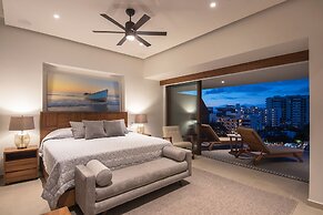Oceana Two Bedroom PH - Adults Only