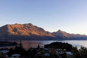Remarkable Location – Queenstown
