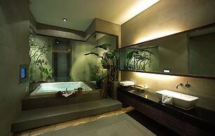 Spring SPA Motel