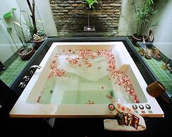 Spring SPA Motel