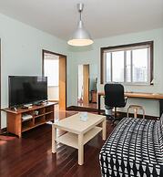 iFamily Apartment Hongfeng Branch