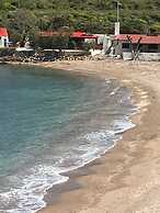 Daskalio Resort Adamis