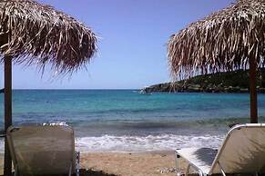 Daskalio Resort Adamis