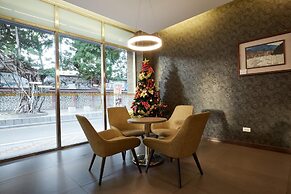 Haifu Hotel & Suites