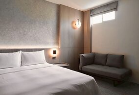 Haifu Hotel & Suites