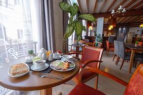 British Hotel Girne