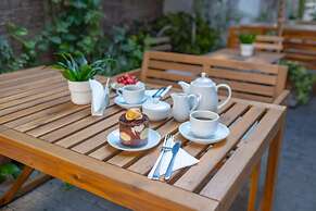 British Hotel Girne