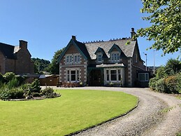 Lairds Lodge