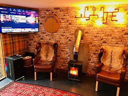 Lairds Lodge