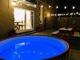 Lairds Lodge
