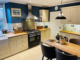 Lairds Lodge