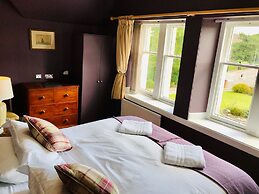 Lairds Lodge