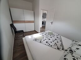 Apartments Ljubic