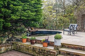 Stream House Luxury B&B