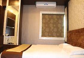 Hotel Angina