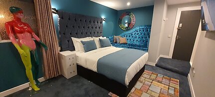 The Gate Hotel