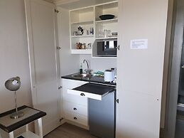 Hillside Guesthouse