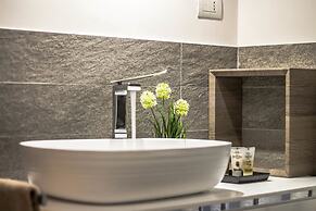 Santo Stefano Suites