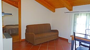 Holideal Campione Bed & Surf