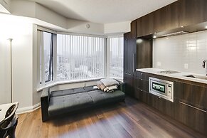 Amazing Royal Suites Yorkville
