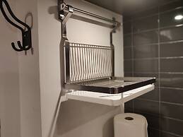 Amazing Royal Suites Yorkville
