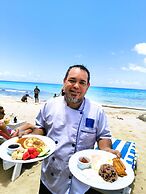 Paraiso Beach Hotel