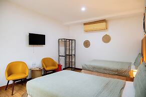 Equinoccio Hotel