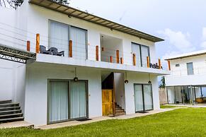 Equinoccio Hotel