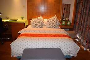 Lingnaying Business Apartment