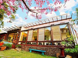 Margaret Garden Villa