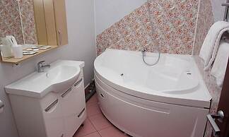 Dva Krila Inn