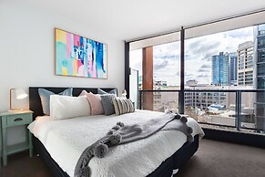 Ella, 1BDR Melbourne Apartment