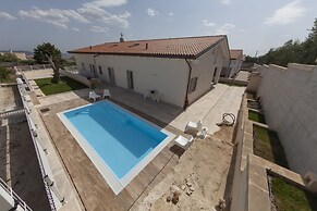 Ofra Matera
