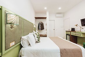 Boutique Suites 186