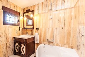 Cubo's Villa Dos Reyes