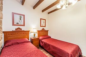 Cubo's Villa Dos Reyes