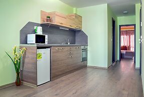 Visito Apart House