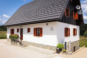 Green Lakes House